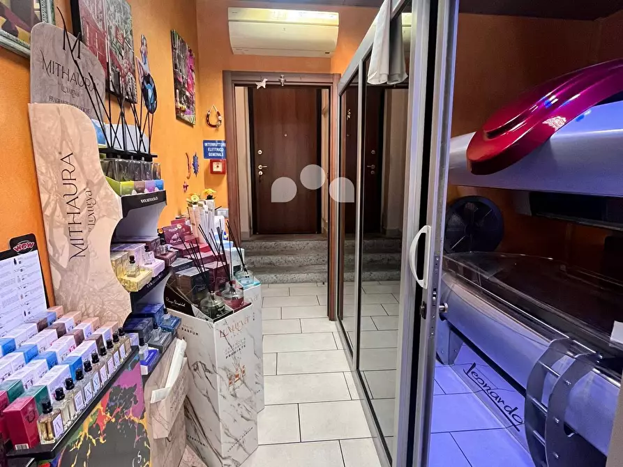 Immagine 4 di Negozio in vendita  in Via Felice Cavallotti 50 a Casalpusterlengo