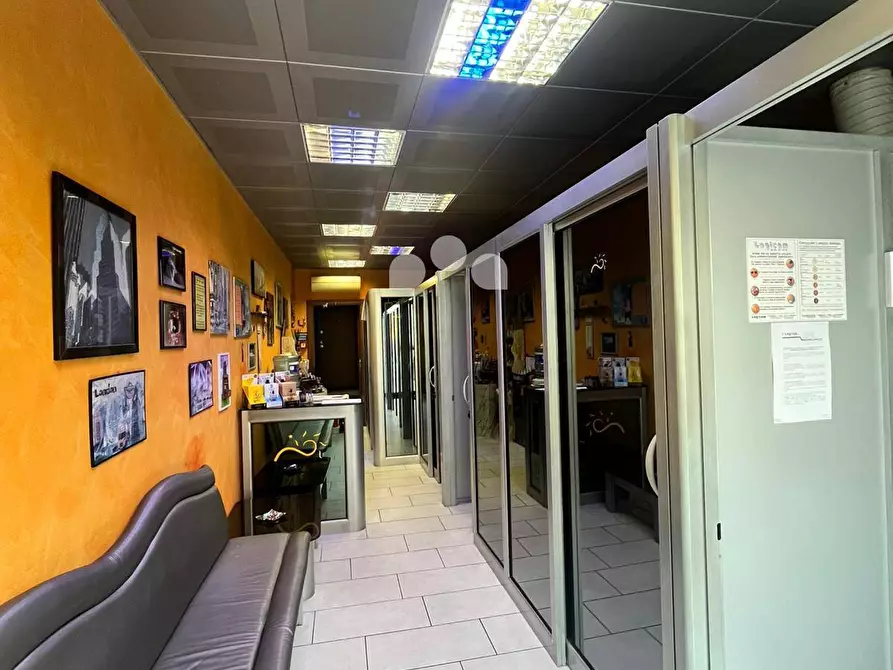 Immagine 5 di Negozio in vendita  in Via Felice Cavallotti 50 a Casalpusterlengo