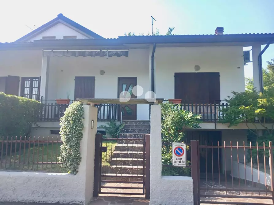 Immagine 1 di Villetta a schiera in vendita  in via XXV Aprile 19 a Azzanello