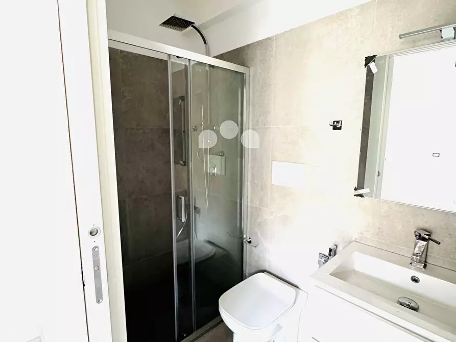 Immagine 10 di Casa semindipendente in affitto  in Via dei Cipressi 18 a Meda