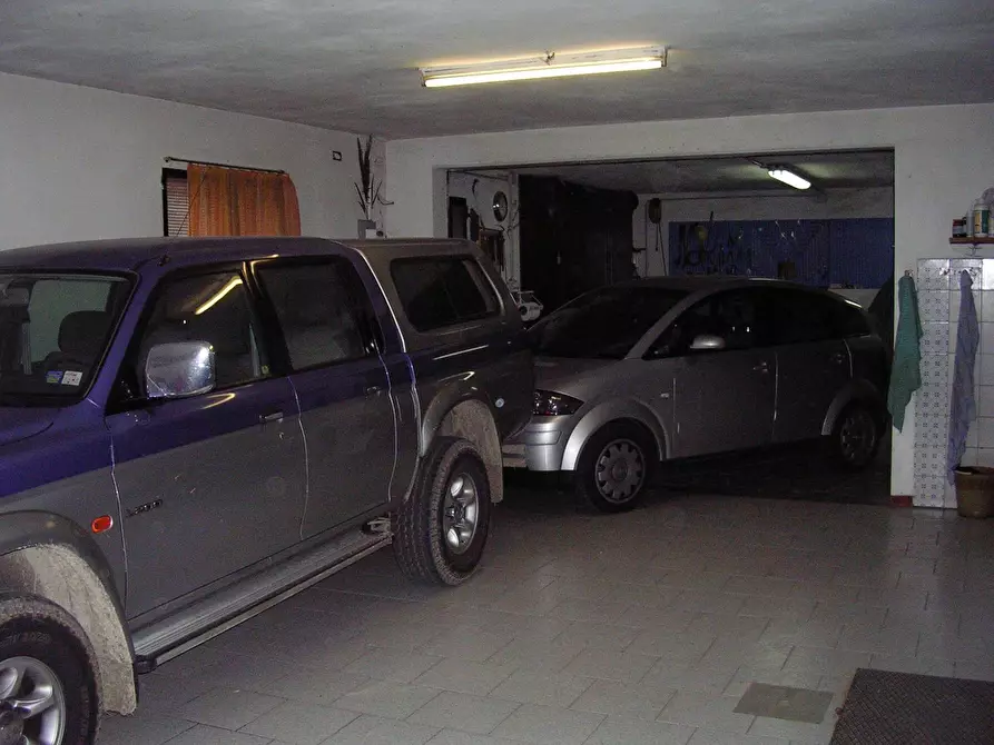 Immagine 41 di Casa indipendente in vendita  a Sassuolo