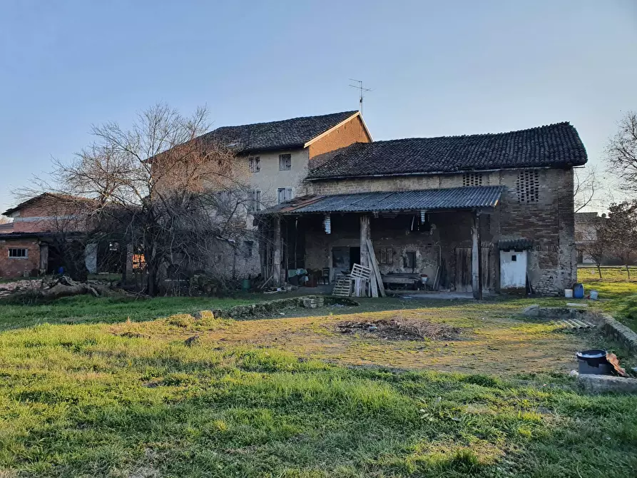 Immagine 1 di Rustico / casale in vendita  a Scandiano