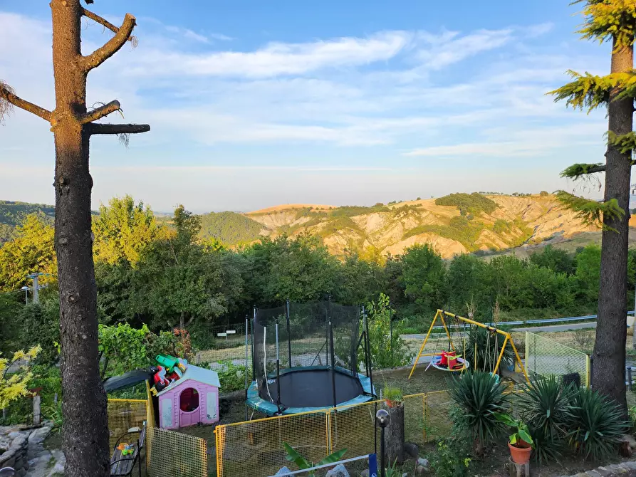 Immagine 2 di Casa indipendente in vendita  a Baiso