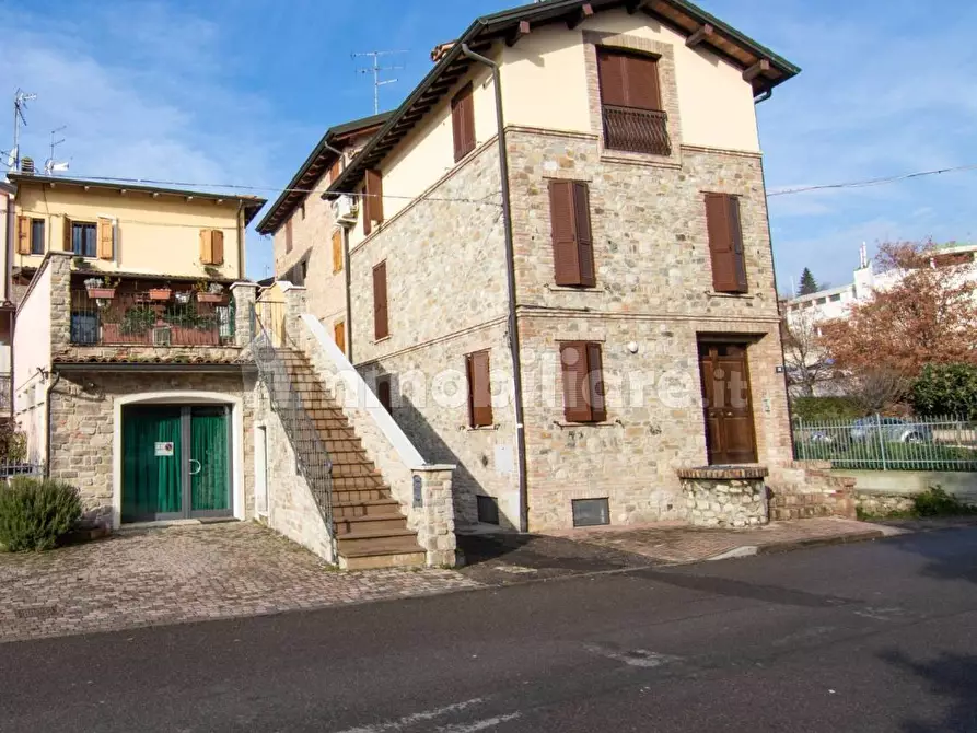 Immagine 1 di Casa indipendente in vendita  a Castellarano