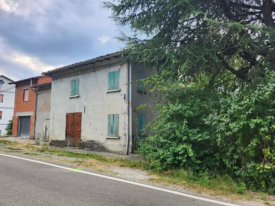 Immagine 6 di Rustico / casale in vendita  a Prignano Sulla Secchia