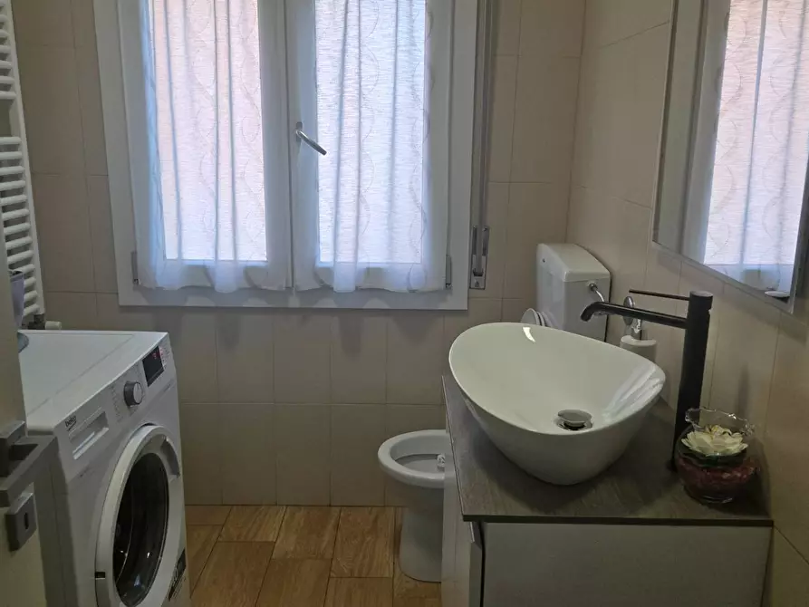 Immagine 11 di Appartamento in vendita  a Sassuolo