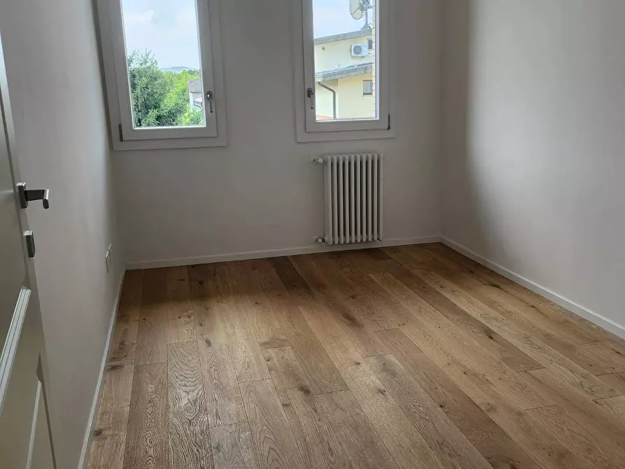 Immagine 15 di Appartamento in vendita  a Sassuolo