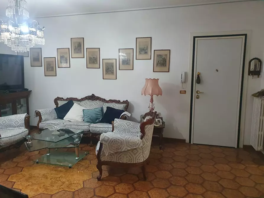 Immagine 2 di Appartamento in vendita  a Sassuolo