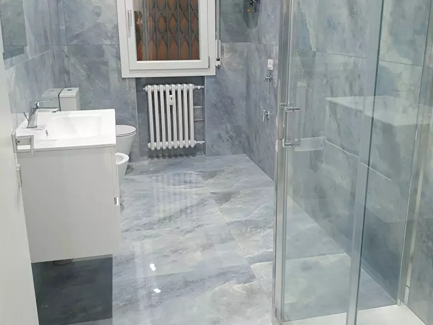 Immagine 4 di Appartamento in vendita  a Sassuolo