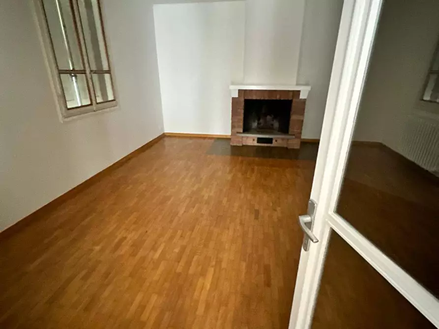 Immagine 11 di Casa indipendente   a Toano