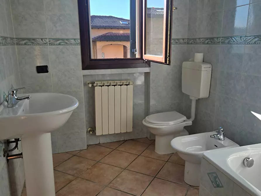 Immagine 12 di Villetta a schiera in vendita  a Castellarano