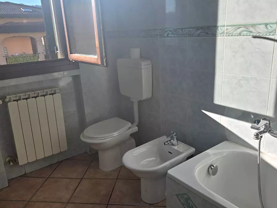 Immagine 13 di Villetta a schiera in vendita  a Castellarano