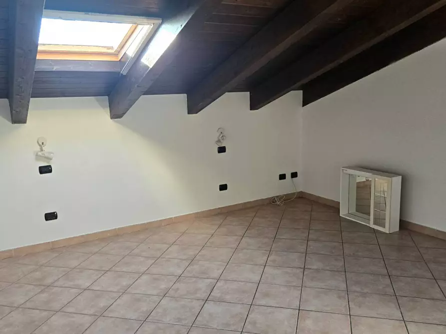 Immagine 15 di Villetta a schiera in vendita  a Castellarano