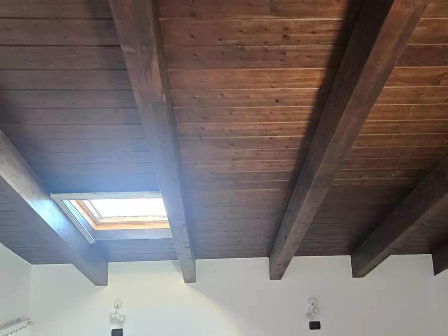 Immagine 18 di Villetta a schiera in vendita  a Castellarano