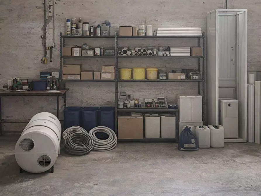 Immagine 10 di Ufficio in vendita  a Sassuolo