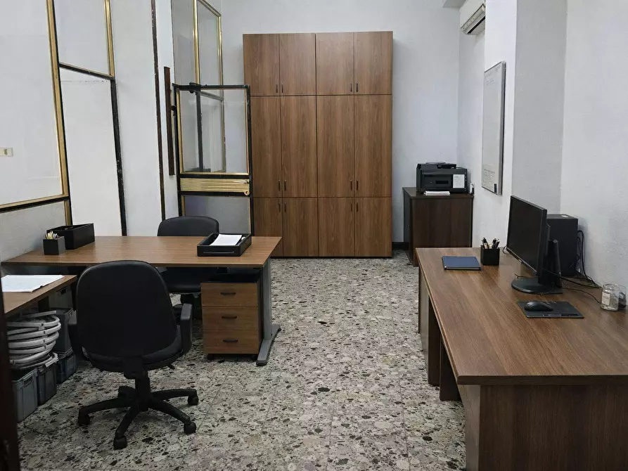 Immagine 4 di Ufficio in vendita  a Sassuolo