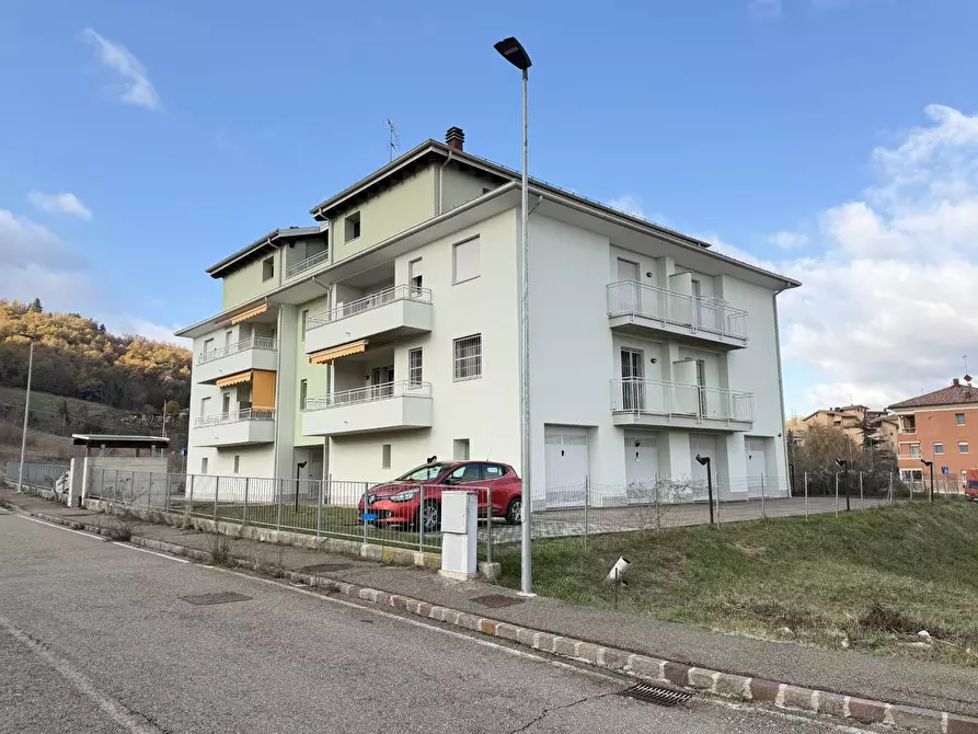 Immagine 1 di Appartamento in vendita  a Pavullo Nel Frignano