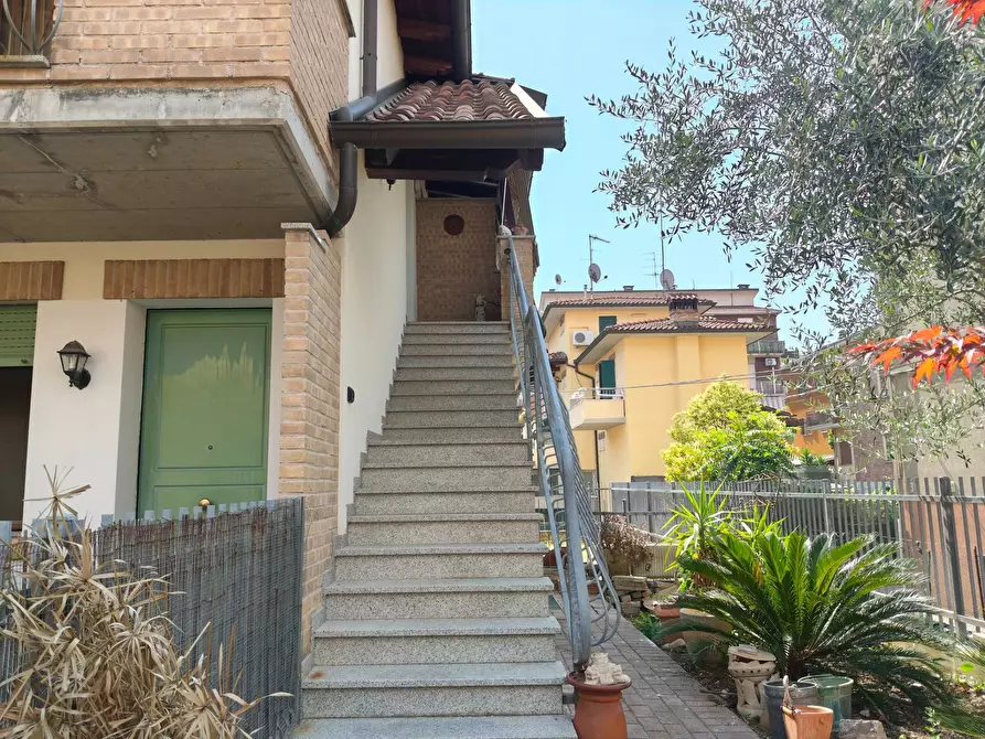 Immagine 3 di Appartamento in vendita  a Sassuolo