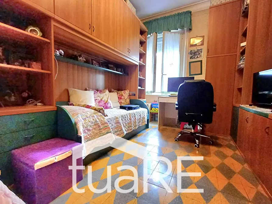 Immagine 5 di Appartamento in vendita  in Viale Del Vignola a Roma