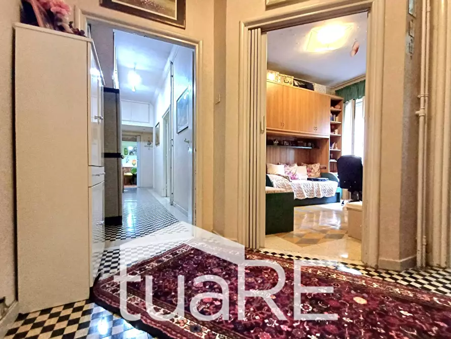 Immagine 10 di Appartamento in vendita  in Viale Del Vignola a Roma