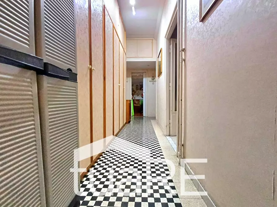 Immagine 22 di Appartamento in vendita  in Viale Del Vignola a Roma