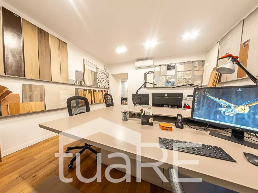 Immagine 17 di Ufficio in affitto  in Piazza Antonio Mancini a Roma