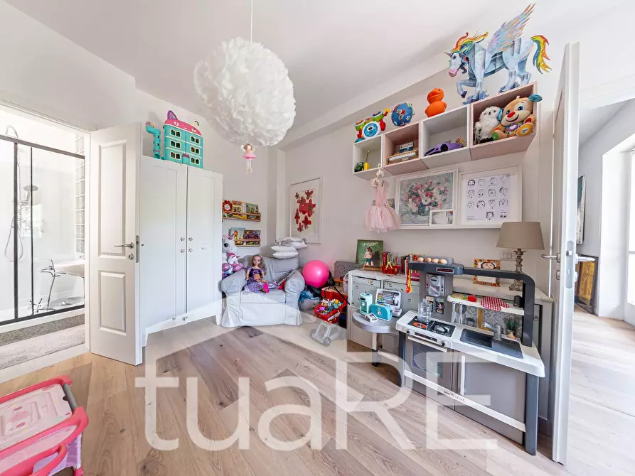 Immagine 6 di Appartamento in vendita  in Piazzale Delle Medaglie D'oro a Roma