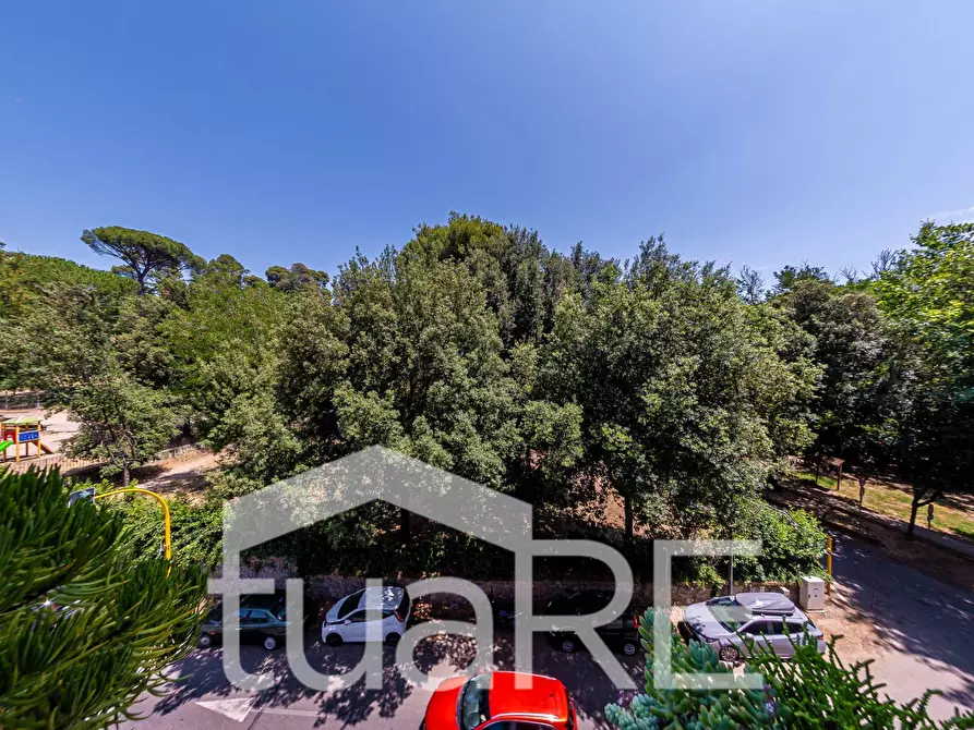 Immagine 10 di Appartamento in vendita  in Piazzale Delle Medaglie D'oro a Roma