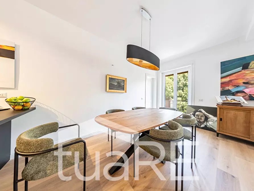 Immagine 15 di Appartamento in vendita  in Piazzale Delle Medaglie D'oro a Roma