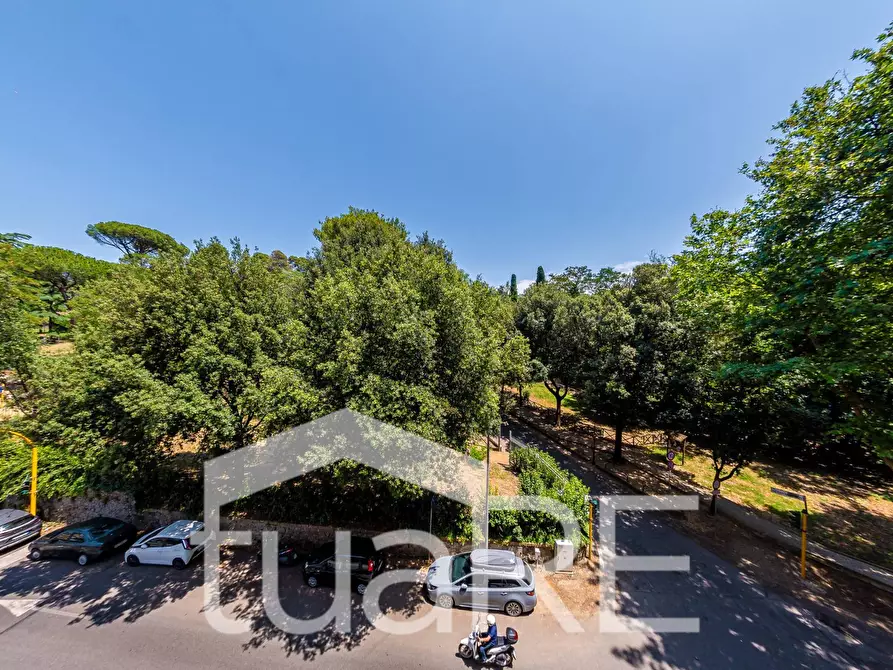 Immagine 21 di Appartamento in vendita  in Piazzale Delle Medaglie D'oro a Roma