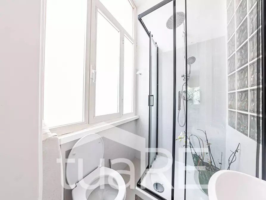 Immagine 22 di Appartamento in vendita  in Piazzale Delle Medaglie D'oro a Roma