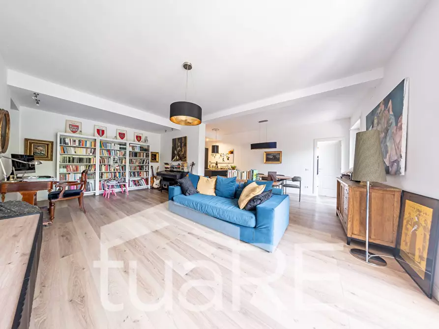 Immagine 30 di Appartamento in vendita  in Piazzale Delle Medaglie D'oro a Roma