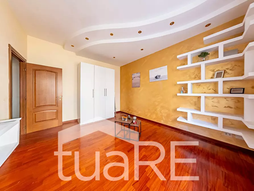 Immagine 3 di Appartamento in vendita  in Via Alberico Albricci a Roma