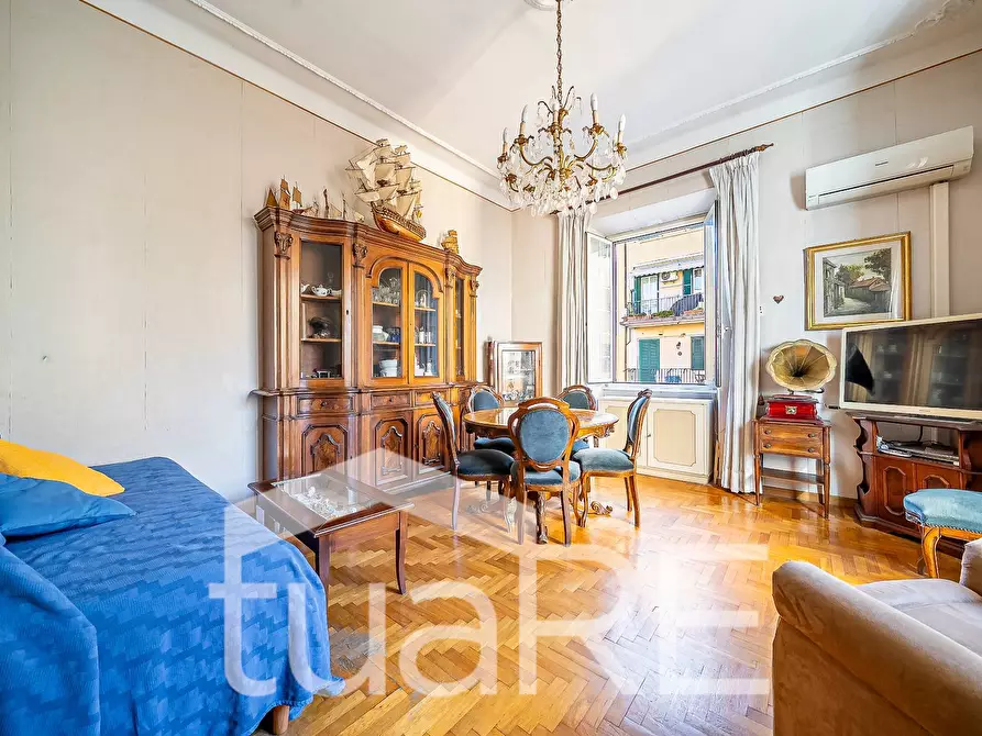 Immagine 2 di Appartamento in vendita  in Via Degli Scipioni a Roma