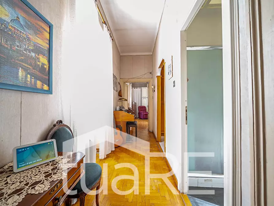 Immagine 11 di Appartamento in vendita  in Via Degli Scipioni a Roma