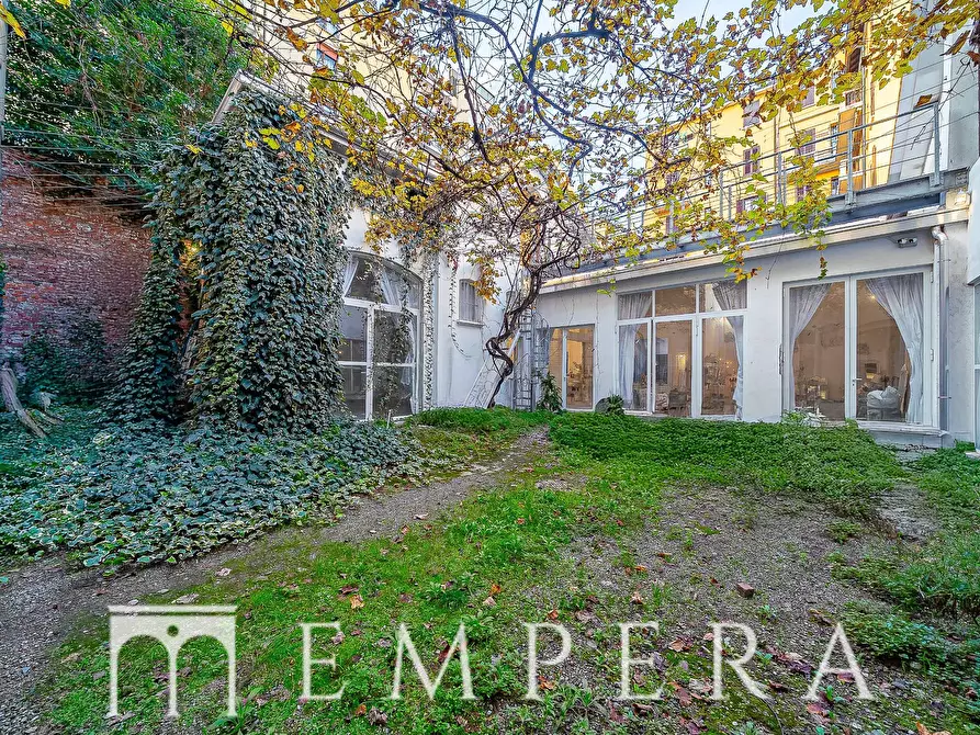 Immagine 16 di Appartamento in vendita  in Corso Ventidue Marzo a Milano