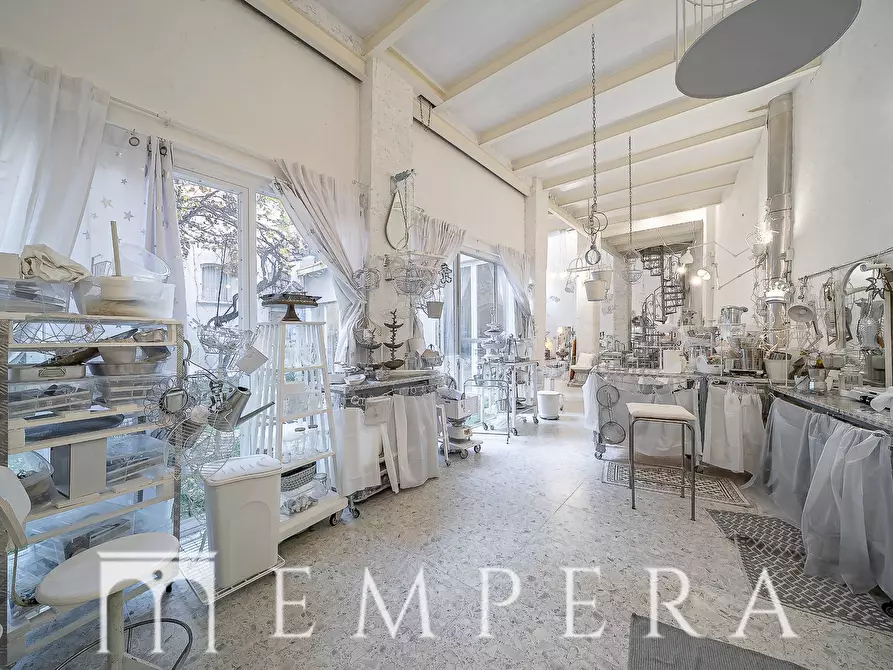 Immagine 19 di Appartamento in vendita  in Corso Ventidue Marzo a Milano