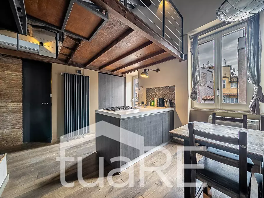 Immagine 2 di Appartamento in vendita  in Via In Publicolis a Roma