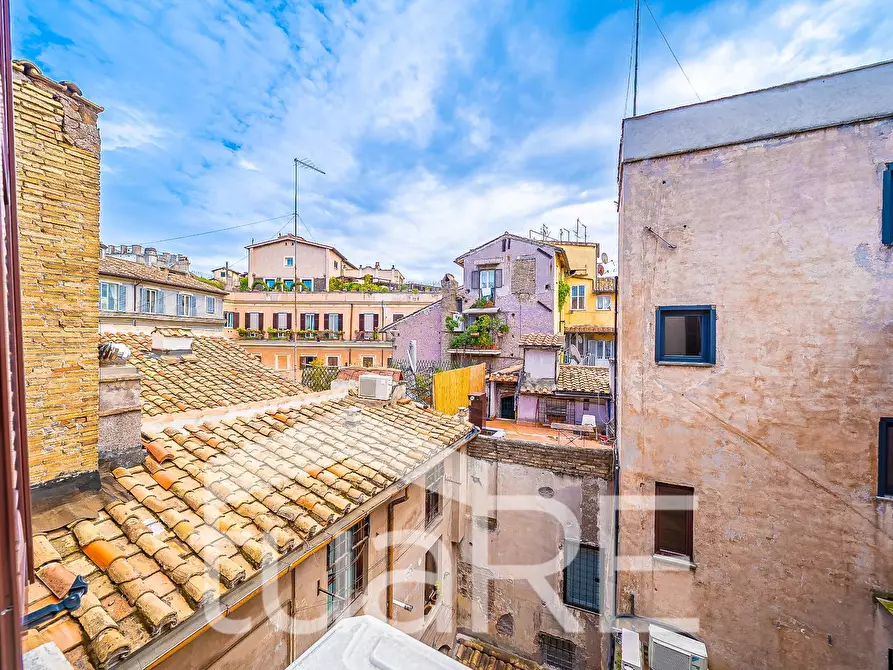 Immagine 7 di Appartamento in vendita  in Via In Publicolis a Roma