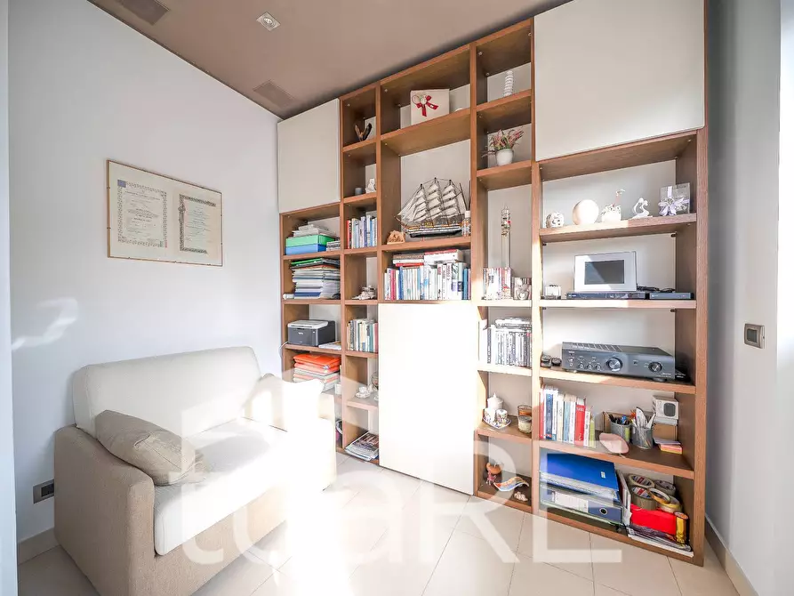 Immagine 7 di Appartamento in vendita  in Via Carlo Conti Rossini a Roma