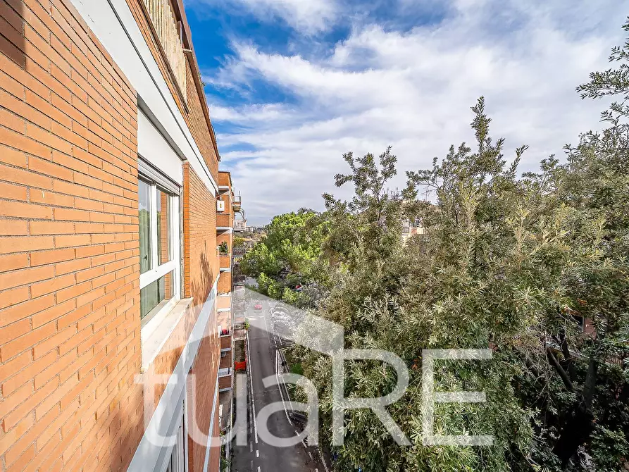 Immagine 17 di Appartamento in vendita  in Via Carlo Conti Rossini a Roma