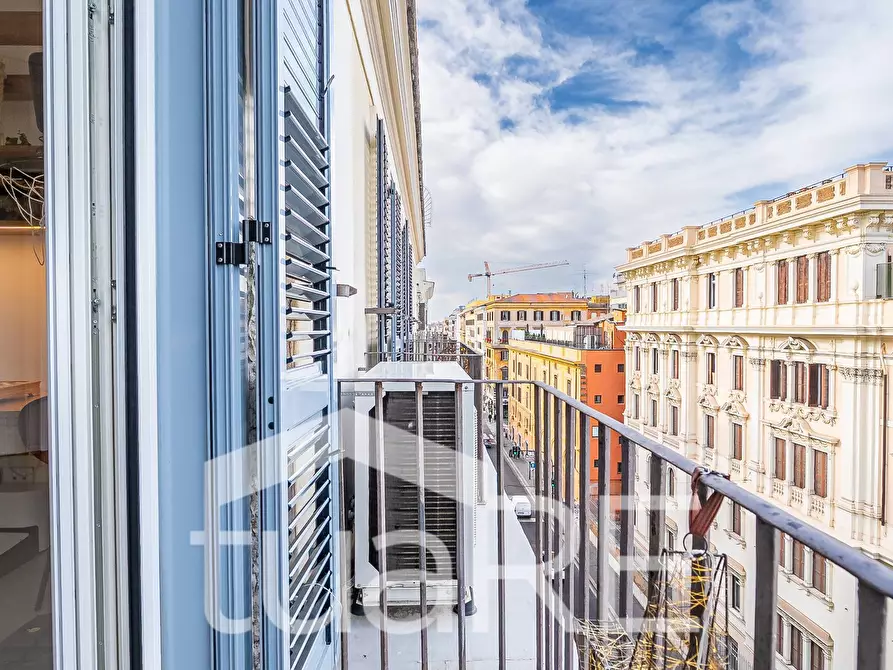 Immagine 38 di Appartamento in vendita  in Via Venti Settembre a Roma