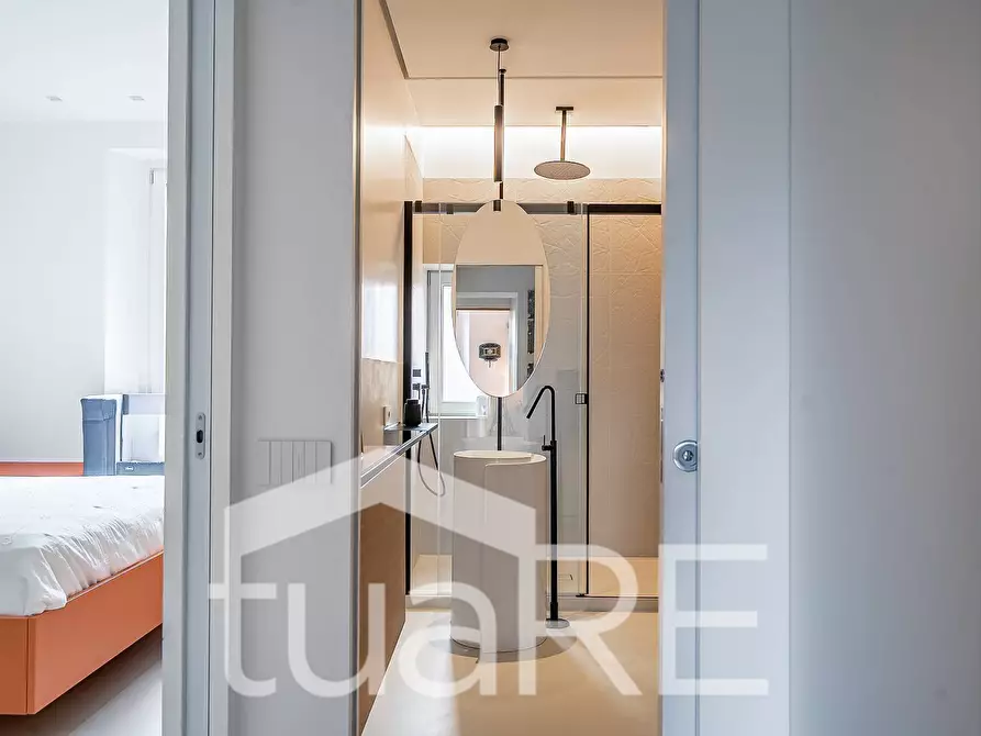 Immagine 48 di Appartamento in vendita  in Via Venti Settembre a Roma