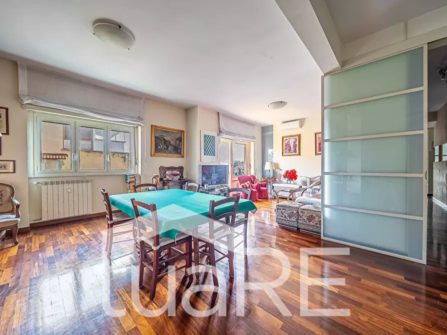 Immagine 3 di Appartamento in vendita  in Via Francesco Mengotti a Roma