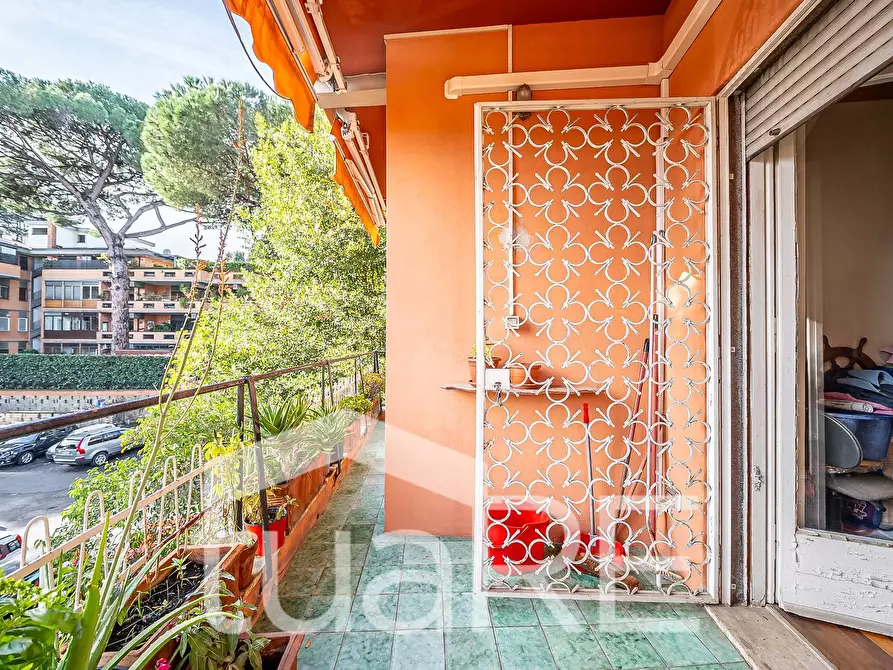 Immagine 18 di Appartamento in vendita  in Via Francesco Mengotti a Roma