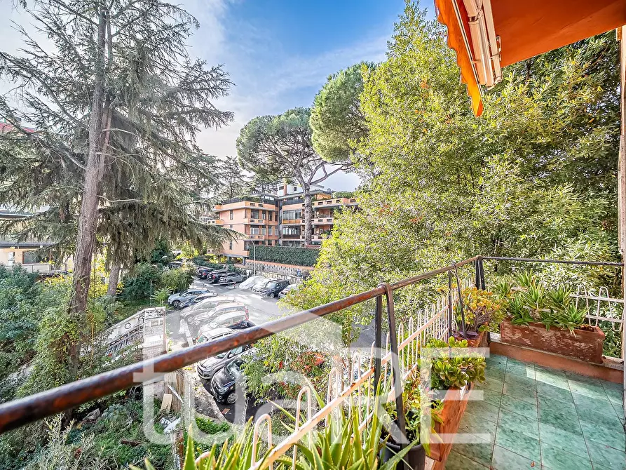 Immagine 20 di Appartamento in vendita  in Via Francesco Mengotti a Roma