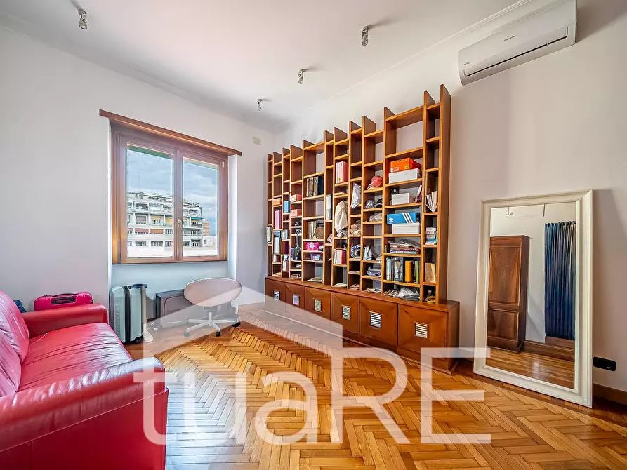 Immagine 10 di Appartamento in vendita  in Lungotevere Flaminio a Roma