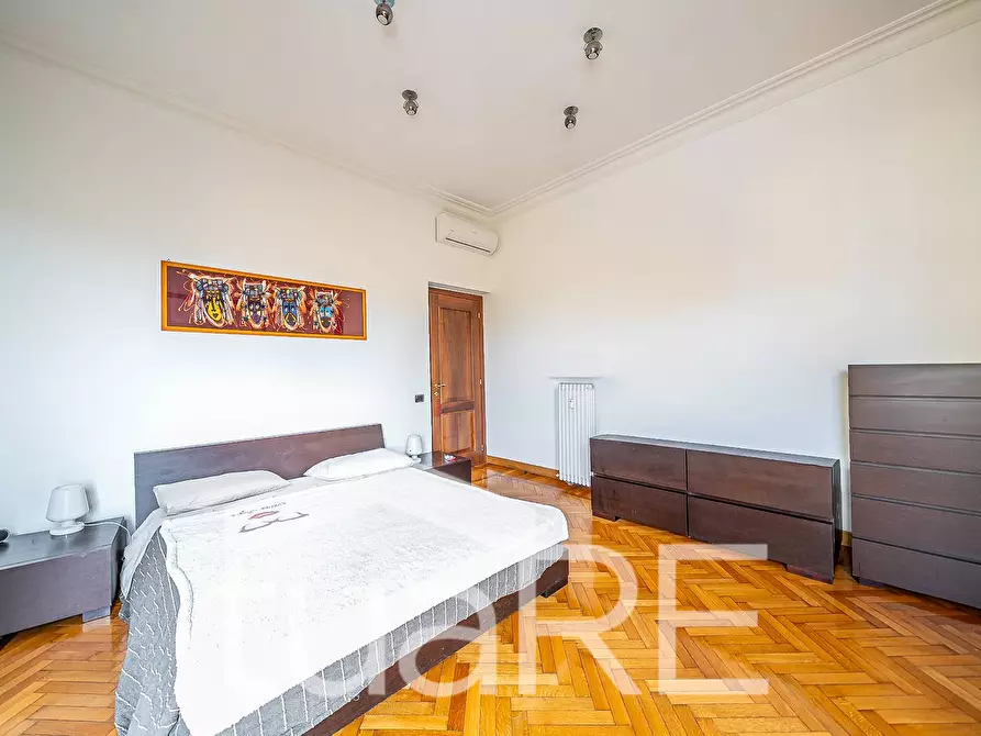 Immagine 11 di Appartamento in vendita  in Lungotevere Flaminio a Roma