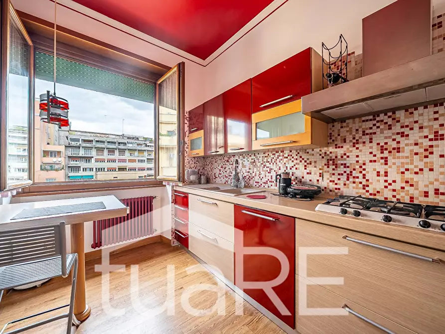 Immagine 22 di Appartamento in vendita  in Lungotevere Flaminio a Roma