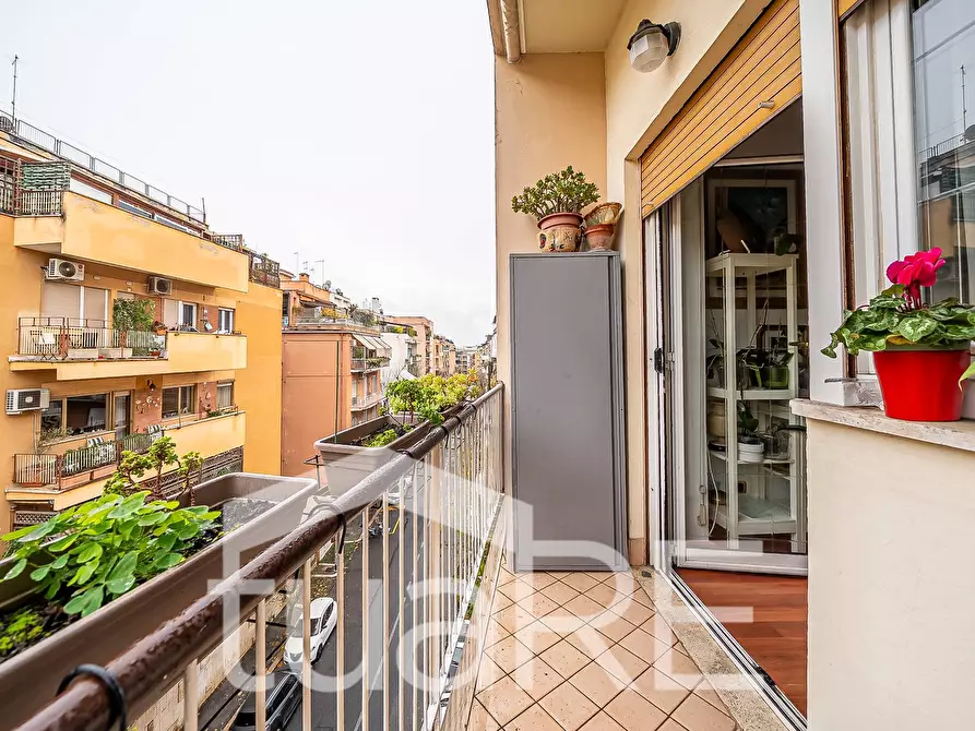 Immagine 8 di Appartamento in vendita  in Via Romeo Rodriguez Pereira a Roma
